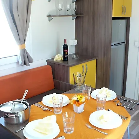 Victoria Mobilehome In Centro Vacanze San Francesco