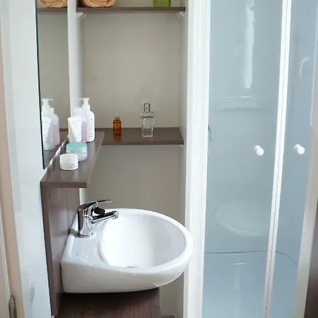 Kemp Victoria Mobilehome In Centro Vacanze San Francesco 5*